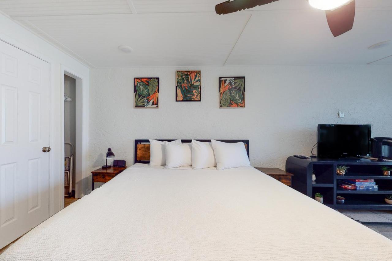 Hotel Ambassador C5 *